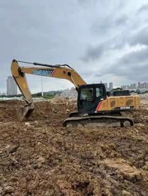 Buy Sany SY215C-8 Used Excavator / 2 Buy Sany SY215C-8 Used Excavator / 2