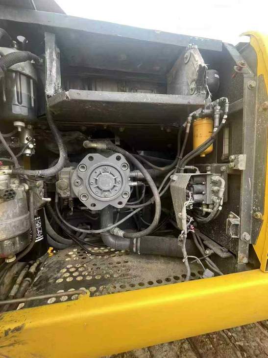 Buy Sumitomo SH220LC-3 Used Excavator / 1