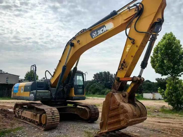 Buy XCMG XE370 Used Excavator / 1