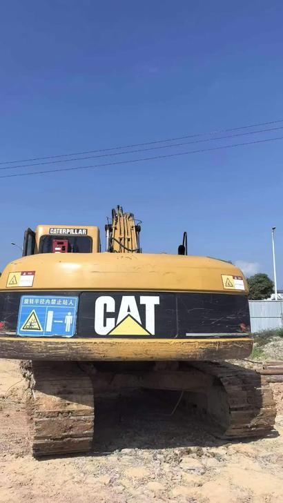Buy Caterpillar 320C Used Excavator / 1