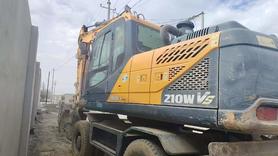 Buy Hyundai R210W Used Excavator / 9 Buy Hyundai R210W Used Excavator / 9