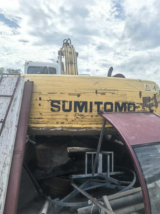 Buy Sumitomo SH240-3 Used Excavator / 1