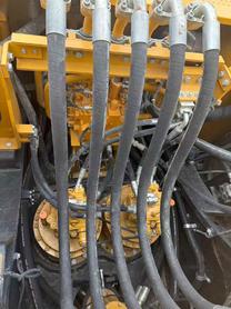 Buy Sany SY650HB Used Excavator / 2 Buy Sany SY650HB Used Excavator / 2