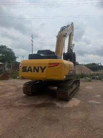Buy Sany SY205H Used Excavator / 3 Buy Sany SY205H Used Excavator / 3