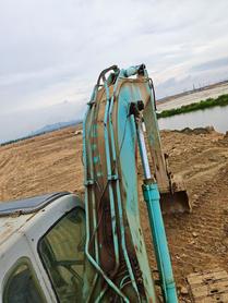 Buy Kobelco SK200-9 Used Excavator / 6 Buy Kobelco SK200-9 Used Excavator / 6