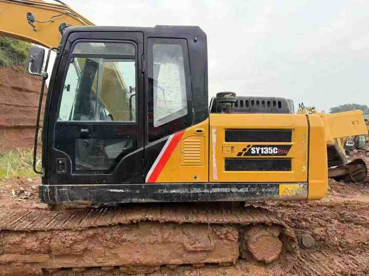Buy Sany SY135 Used Excavator / 1