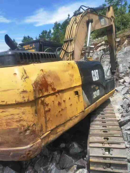 Buy Caterpillar 324D Used Excavator / 1