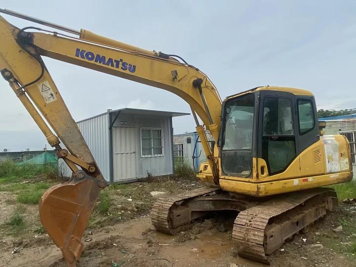 Buy Komatsu PC130 Used Excavator / 1