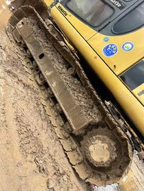 Buy Komatsu PC120-6 Used Excavator / 9 Buy Komatsu PC120-6 Used Excavator / 9