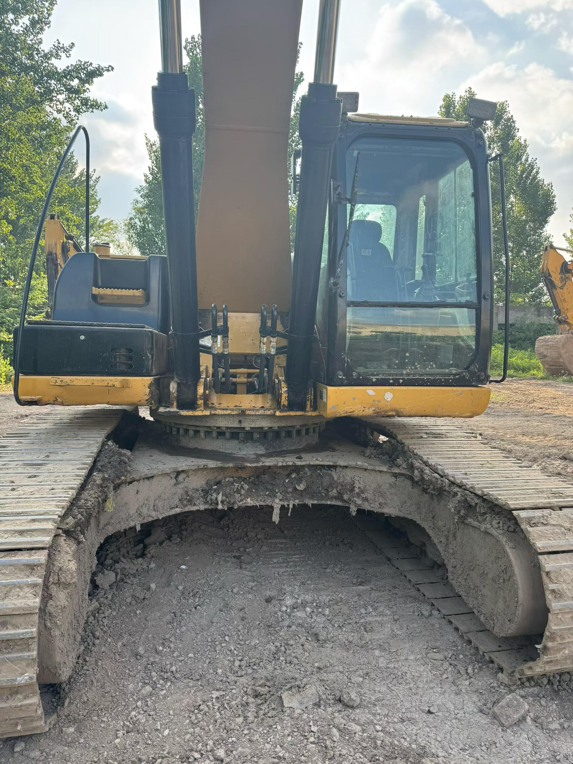 Buy Caterpillar 330B Used Excavator / 3