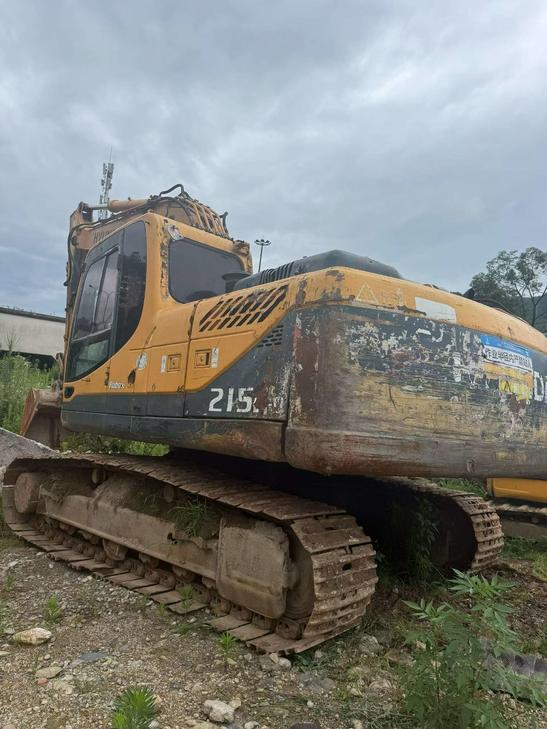 Buy Hyundai R215-9 Used Excavator / 1