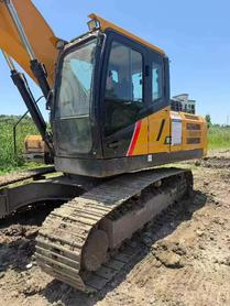 Buy Sany SY215H Used Excavator / 2 Buy Sany SY215H Used Excavator / 2