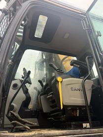 Buy Sany SY650HB Used Excavator / 7 Buy Sany SY650HB Used Excavator / 7