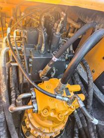 Buy Hyundai R215-7 Used Excavator / 9 Buy Hyundai R215-7 Used Excavator / 9