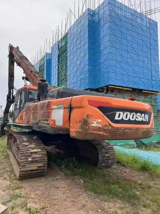 Buy Doosan DX500-SS Used Excavator / 1