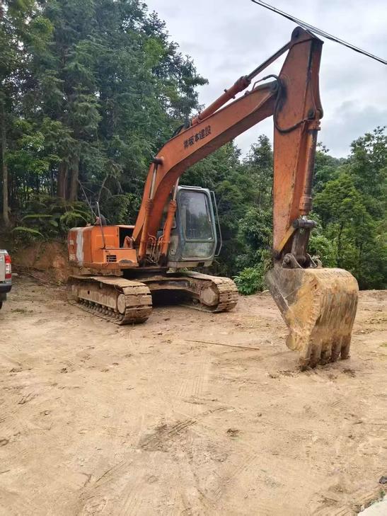 Buy Hitachi EX120 Used Excavator / 1