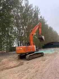 Buy Hitachi EX200 Used Excavator / 3 Buy Hitachi EX200 Used Excavator / 3