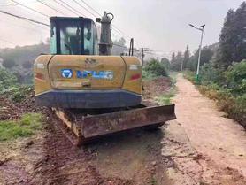 Buy XCMG XE75C Used Excavator / 4 Buy XCMG XE75C Used Excavator / 4