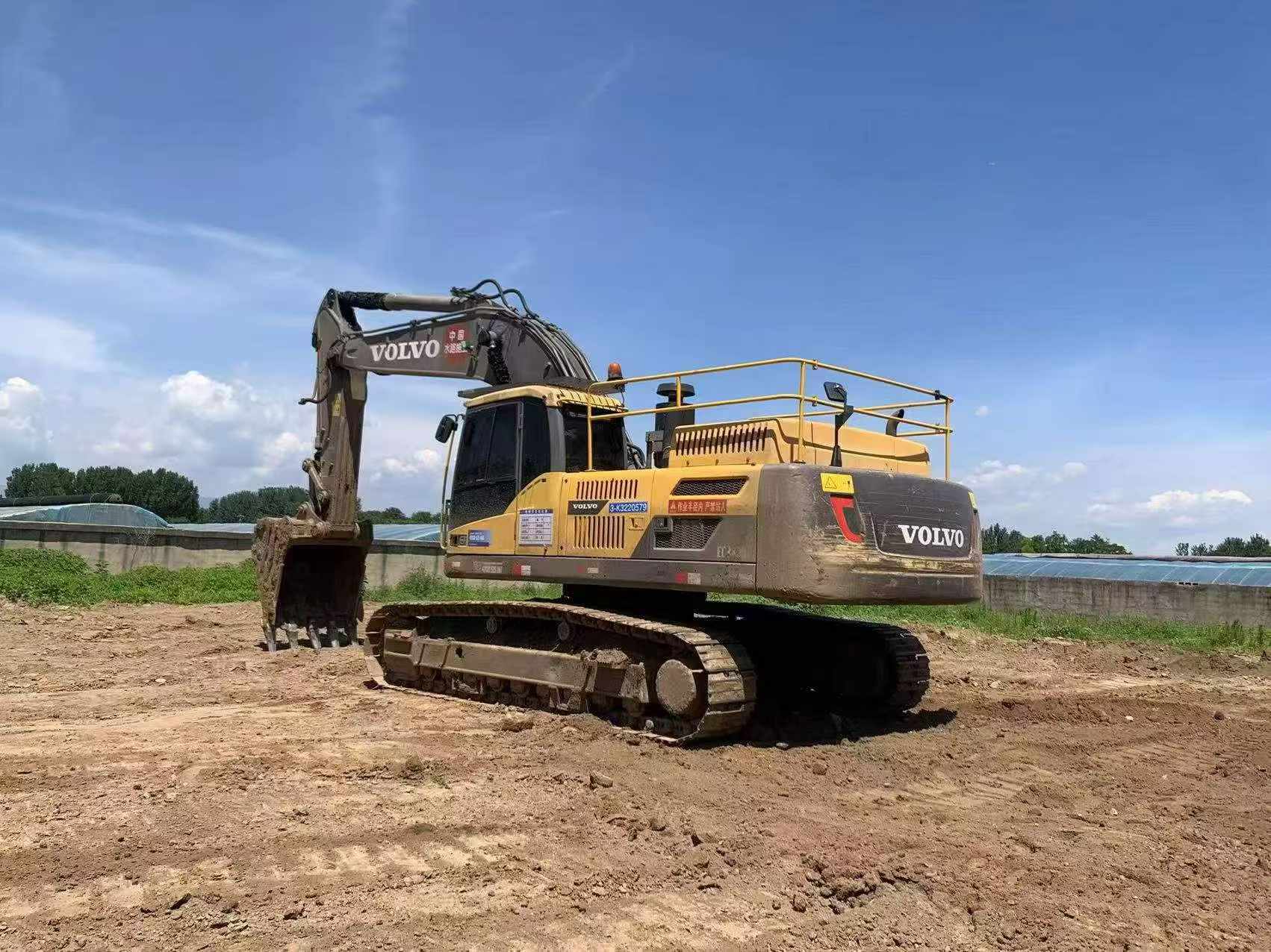 Buy Volvo EC380DL Used Excavator / 2