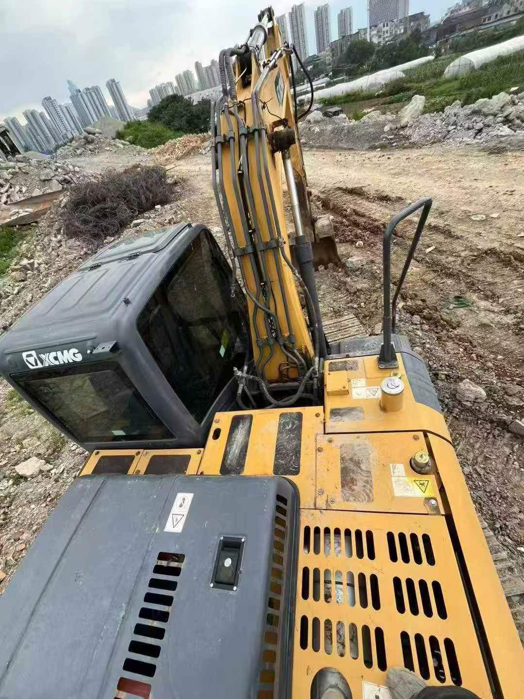 Buy XCMG XE135B Used Excavator / 5 Buy XCMG XE135B Used Excavator / 5