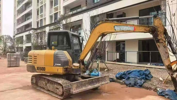 Buy XCMG XE55D Used Excavator / 1