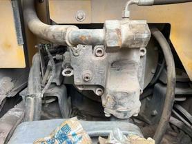 Buy XCMG XE75C Used Excavator / 4 Buy XCMG XE75C Used Excavator / 4