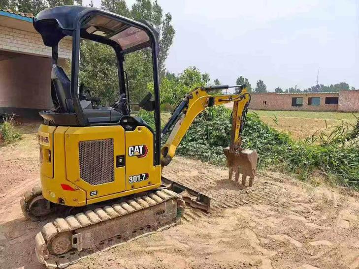 Buy Caterpillar 301.4C Used Excavator / 1