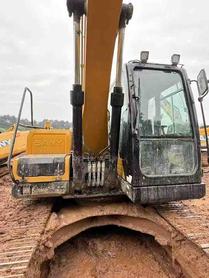 Buy Sany SY135 Used Excavator / 9 Buy Sany SY135 Used Excavator / 9