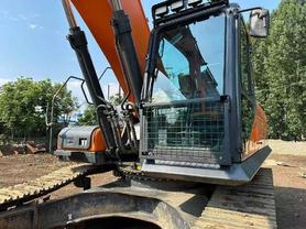Buy Doosan DX380 Used Excavator / 3 Buy Doosan DX380 Used Excavator / 3