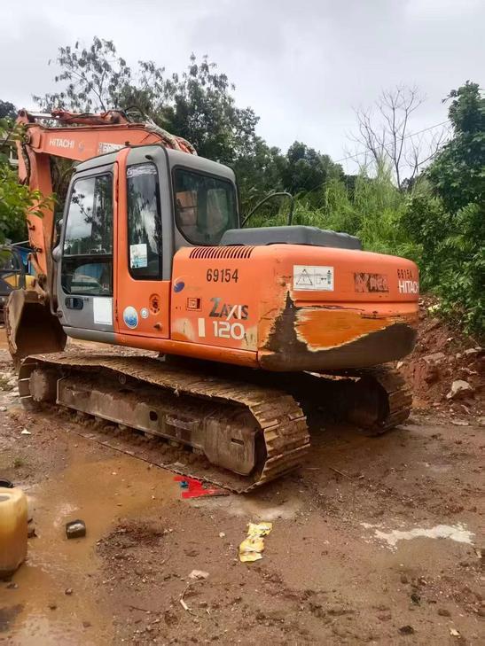 Buy Hitachi EX120-6 Used Excavator / 1