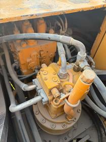 Buy Sany SY235C-8 Used Excavator / 2 Buy Sany SY235C-8 Used Excavator / 2