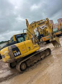 Buy Komatsu PC110-7 Used Excavator / 9 Buy Komatsu PC110-7 Used Excavator / 9