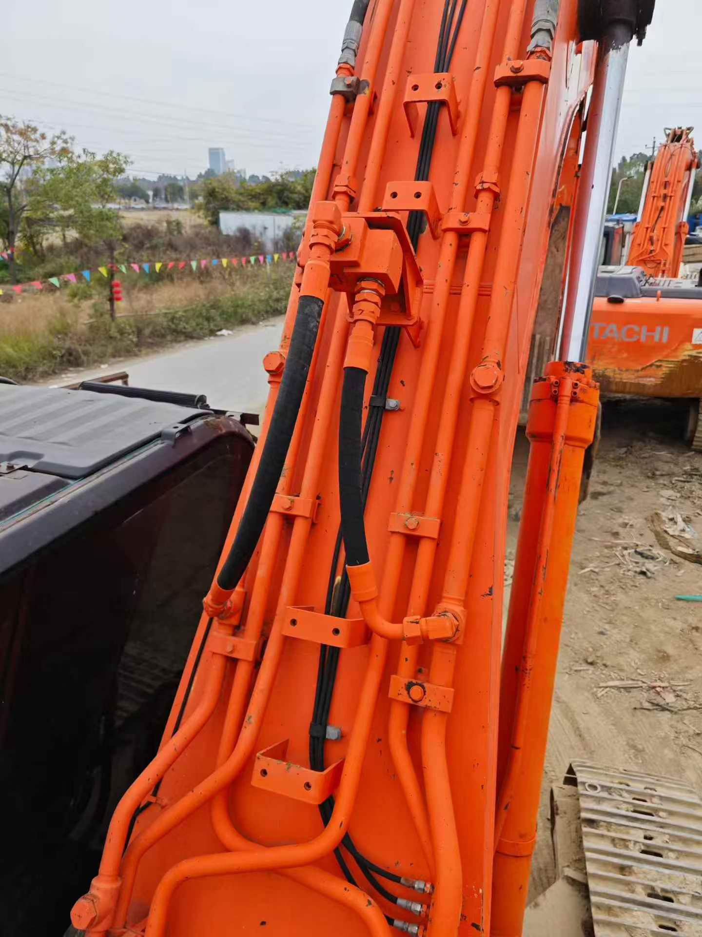 Buy Hitachi EX350LC Used Excavator / 4 Buy Hitachi EX350LC Used Excavator / 4