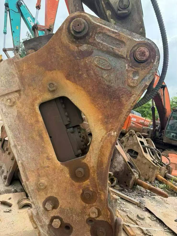 Buy Komatsu PC450-7 Used Excavator / 4
