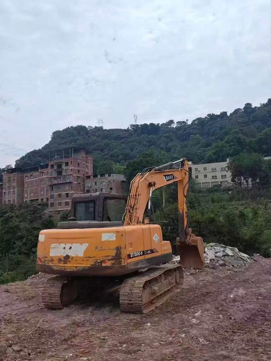 Buy Sany SY135 Used Excavator / 1