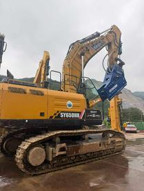 Buy Sany SY650HB Used Excavator / 2 Buy Sany SY650HB Used Excavator / 2