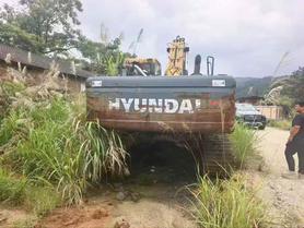 Buy Hyundai R350LVS Used Excavator / 2 Buy Hyundai R350LVS Used Excavator / 2