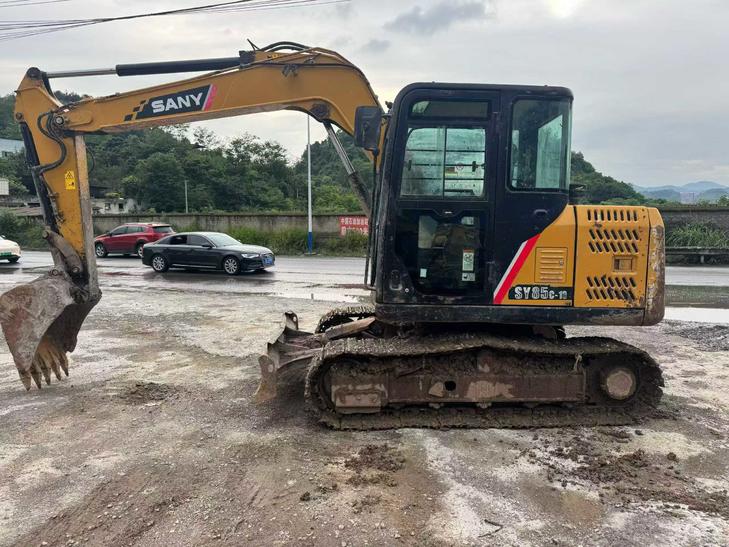 Buy Sany SY75 Used Excavator / 1
