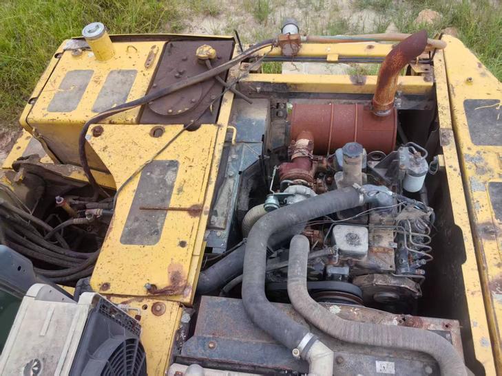 Buy Komatsu PC160-7 Used Excavator / 1