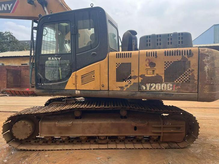 Buy Sany SY200C Used Excavator / 1