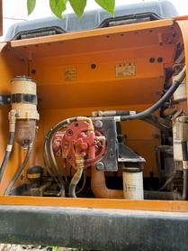 Buy Hyundai R215VS Used Excavator / 4 Buy Hyundai R215VS Used Excavator / 4