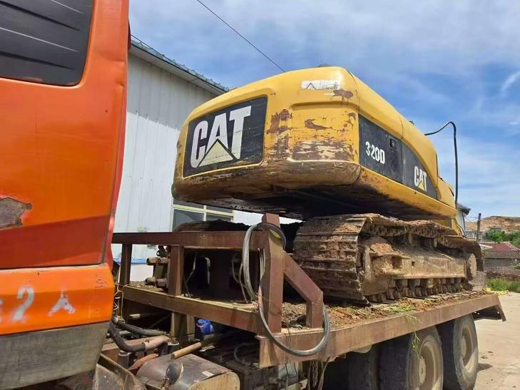 Buy Caterpillar M315D Used Excavator / 1
