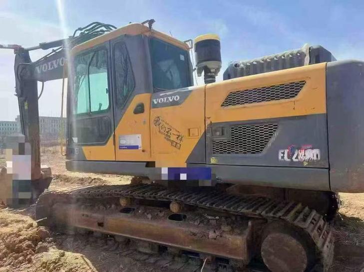 Buy Volvo EC200 Used Excavator / 1