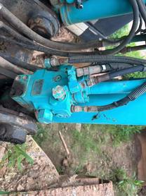 Buy Kobelco SK200 Used Excavator / 6 Buy Kobelco SK200 Used Excavator / 6