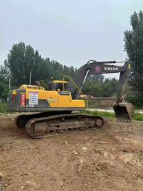 Buy Volvo EC240 Used Excavator / 2 Buy Volvo EC240 Used Excavator / 2