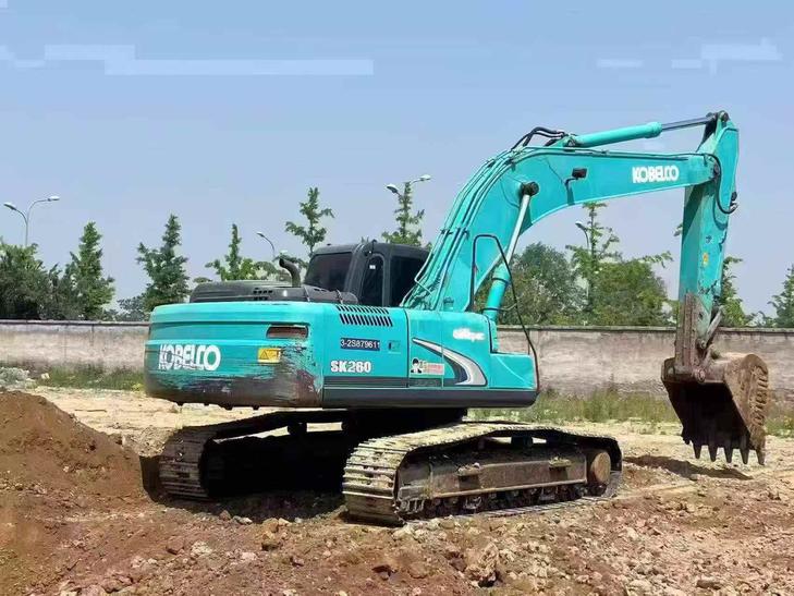 Buy Kobelco SK260 Used Excavator / 1
