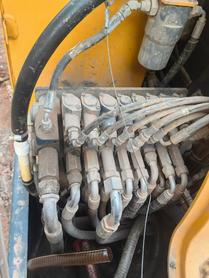 Buy Hyundai HX55 Used Excavator / 5 Buy Hyundai HX55 Used Excavator / 5