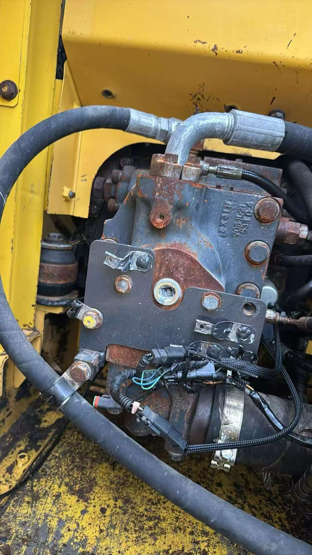 Buy Komatsu PC110-7 Used Excavator / 7