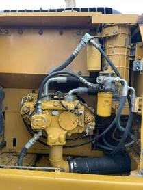 Buy Caterpillar 320D Used Excavator / 5 Buy Caterpillar 320D Used Excavator / 5