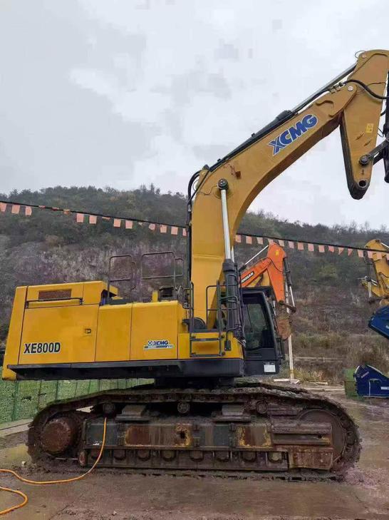 Buy XCMG LW800K Used Excavator / 1